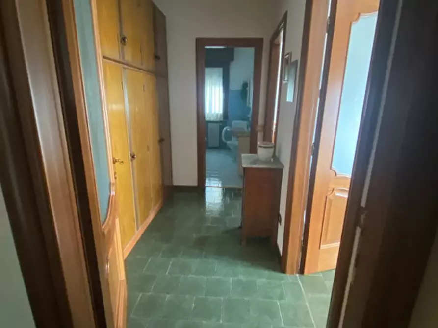 Immagine 9 di Appartamento in vendita  in via amendola a Chiari