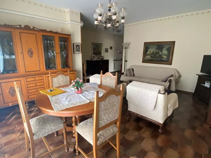 Immagine 23 di Appartamento in vendita  in via amendola a Chiari