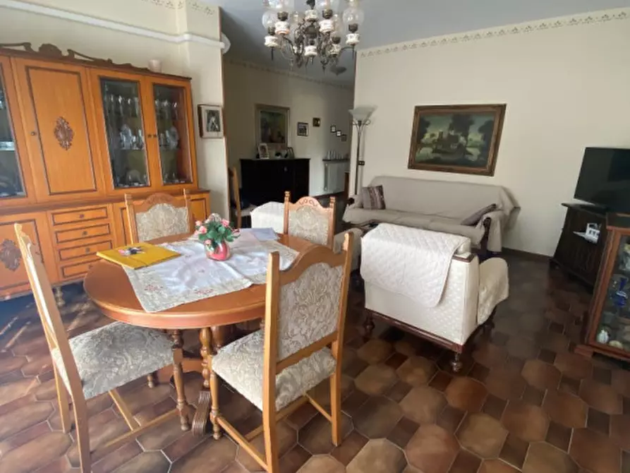 Immagine 24 di Appartamento in vendita  in via amendola a Chiari