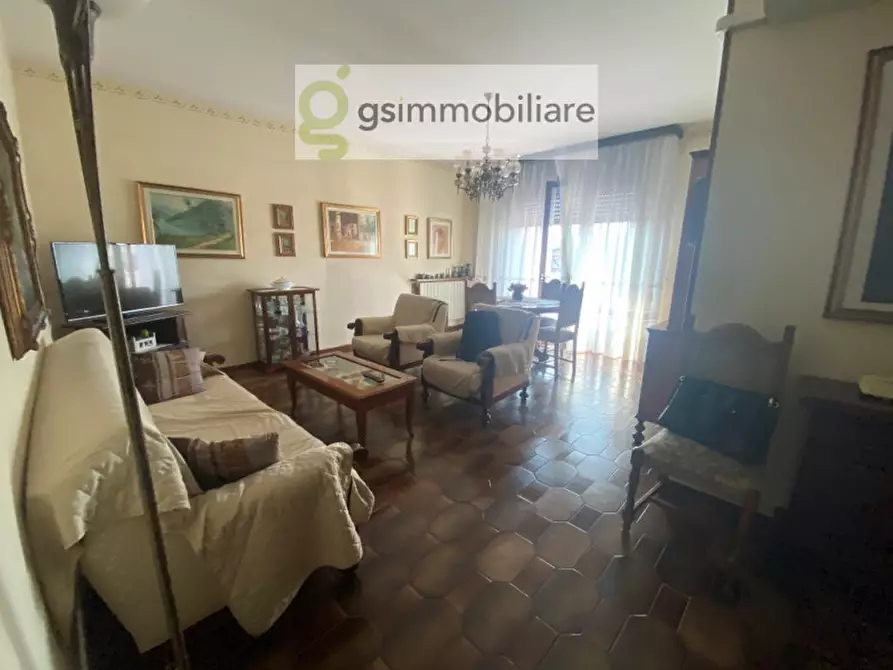 Immagine 28 di Appartamento in vendita  in via amendola a Chiari