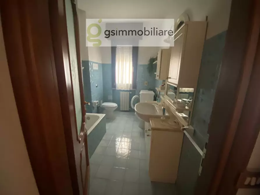 Immagine 33 di Appartamento in vendita  in via amendola a Chiari