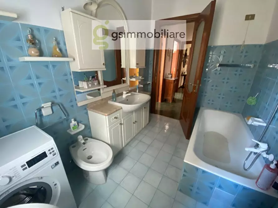 Immagine 35 di Appartamento in vendita  in via amendola a Chiari