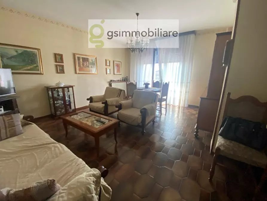 Immagine 55 di Appartamento in vendita  in via amendola a Chiari