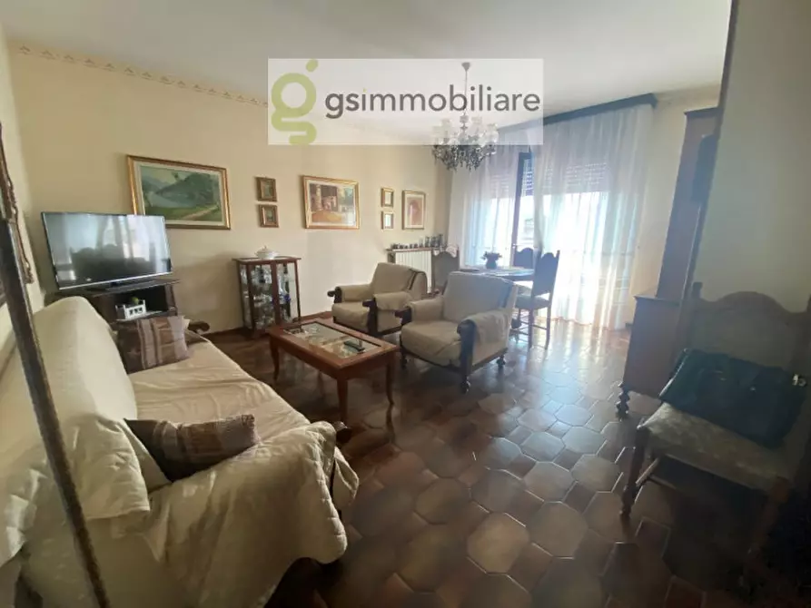 Immagine 56 di Appartamento in vendita  in via amendola a Chiari