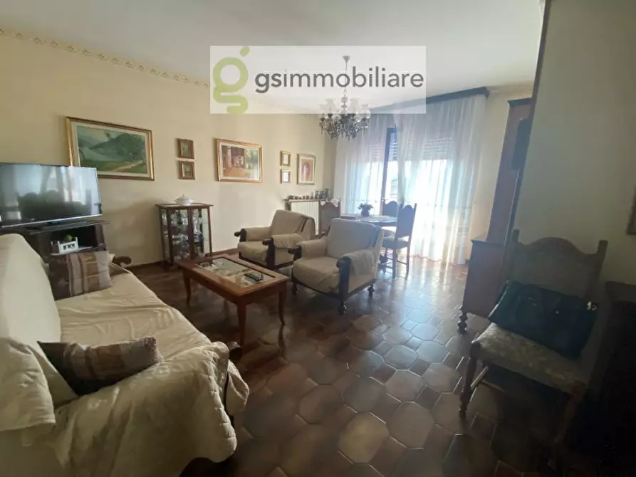 Immagine 57 di Appartamento in vendita  in via amendola a Chiari