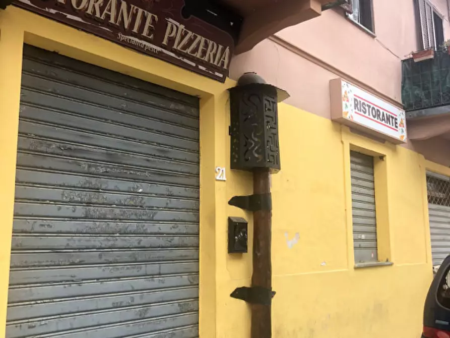 Immagine 6 di Attività commerciale in affitto  in VIA PRINCIPE DELLA CISTERNA 21 a Reano