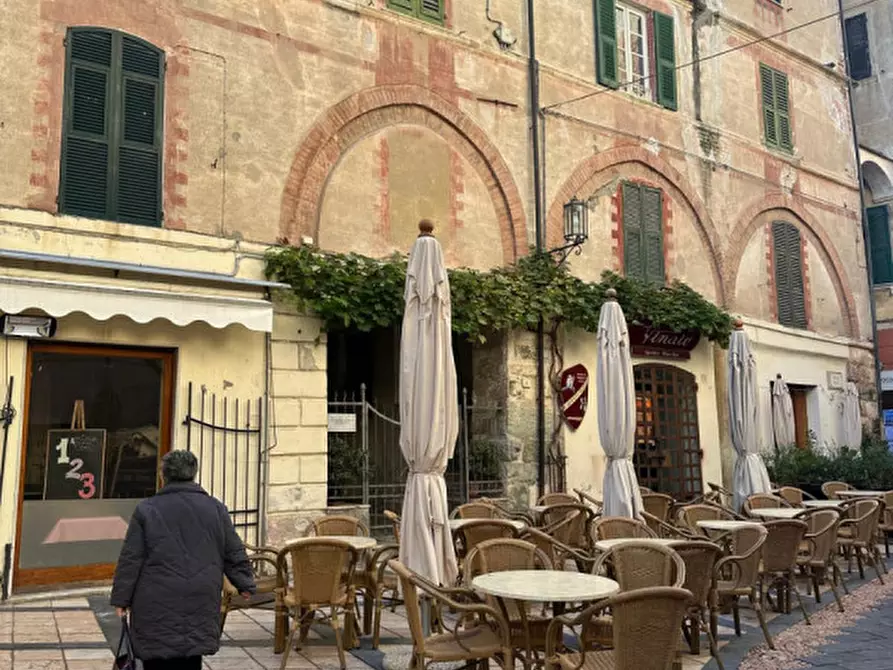 Immagine 2 di Appartamento in vendita  in Piazza Manin a Noli