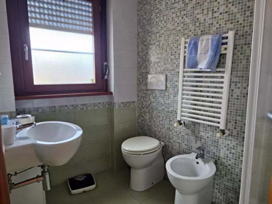 Immagine 15 di Appartamento in affitto  in Via di Casal del Marmo 496 a Roma