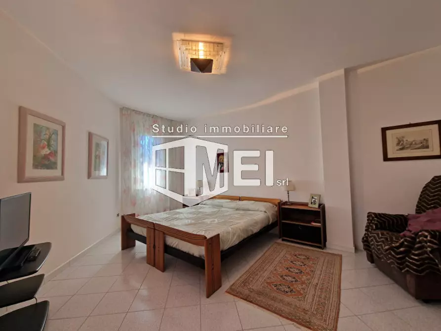 Immagine 27 di Villa in vendita  in via dell'olivara a Livorno