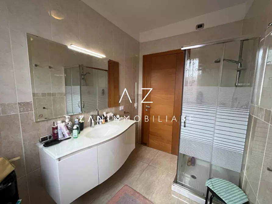 Immagine 10 di Appartamento in vendita  in Via Marcoai a Asolo