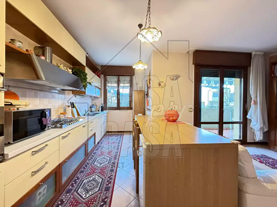 Immagine 2 di Appartamento in vendita  in Via Vallona a Montegrotto Terme