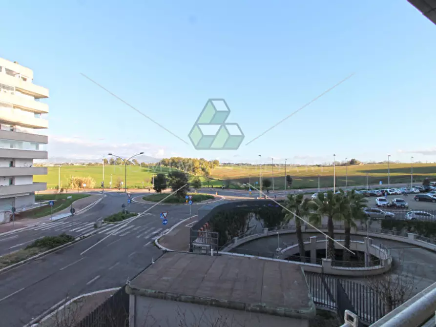 Immagine 8 di Appartamento in vendita  in Viale Leonida Tonelli a Roma