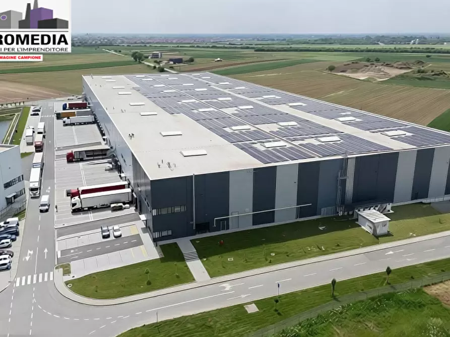 Immagine 2 di Capannone industriale in affitto  in Via Roma a Oppeano