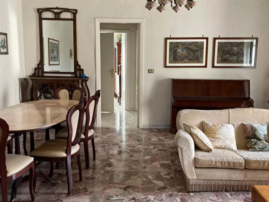 Immagine 2 di Appartamento in affitto  in VIA NAZIONALE N°727 a Torre Del Greco