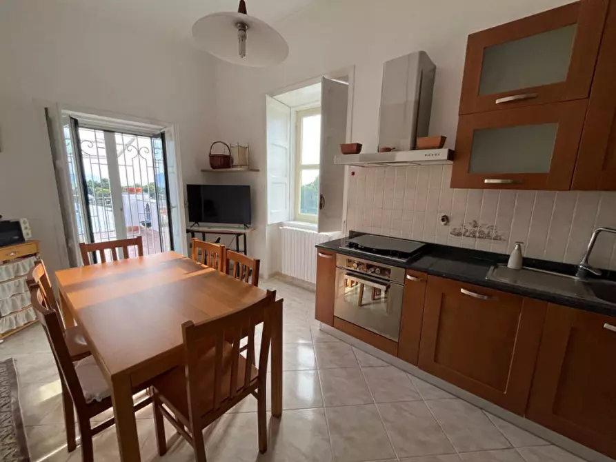 Immagine 3 di Appartamento in affitto  in VIA NAZIONALE N°727 a Torre Del Greco