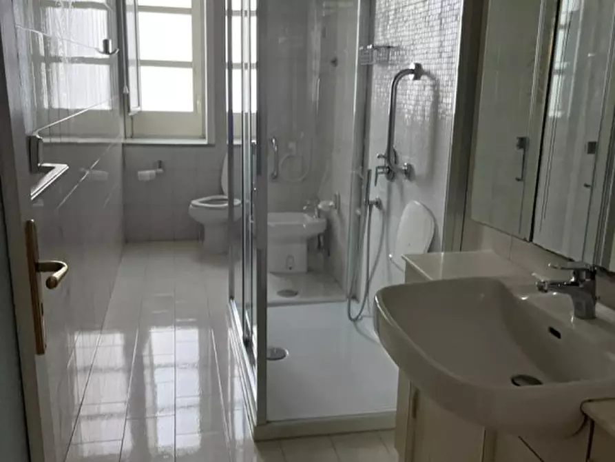 Immagine 16 di Appartamento in affitto  in VIA NAZIONALE N°727 a Torre Del Greco