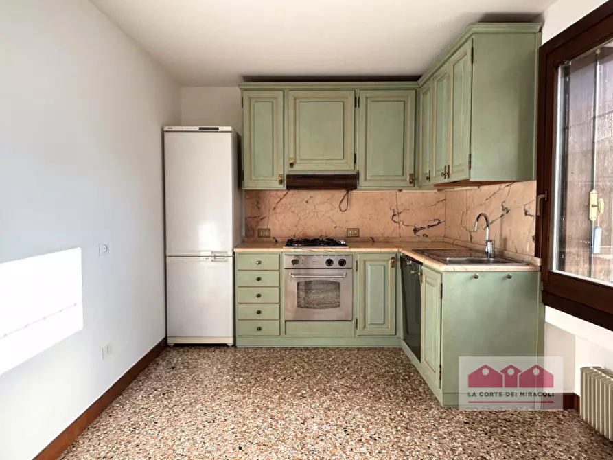 Immagine 2 di Appartamento in vendita  in Piazza Matteotti a Vicenza