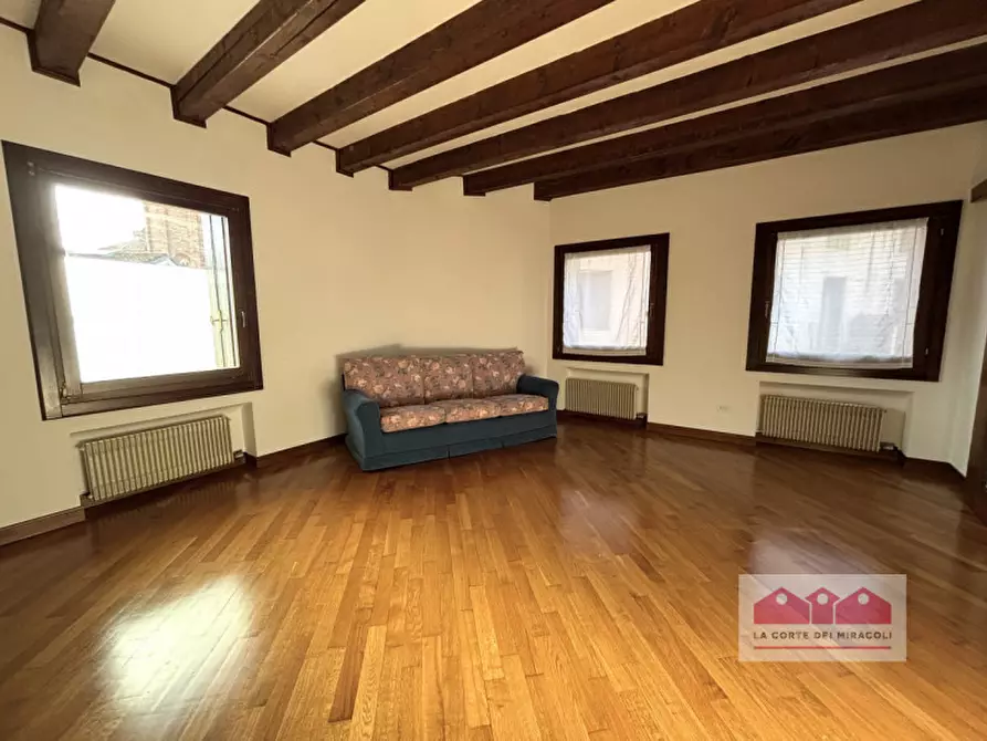 Immagine 7 di Appartamento in vendita  in Piazza Matteotti a Vicenza