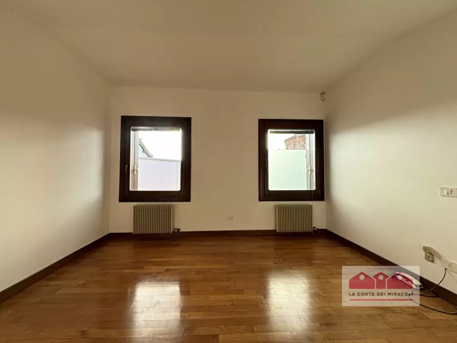 Immagine 13 di Appartamento in vendita  in Piazza Matteotti a Vicenza