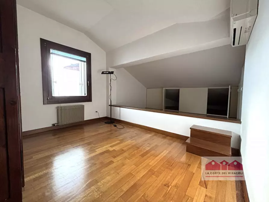 Immagine 16 di Appartamento in vendita  in Piazza Matteotti a Vicenza