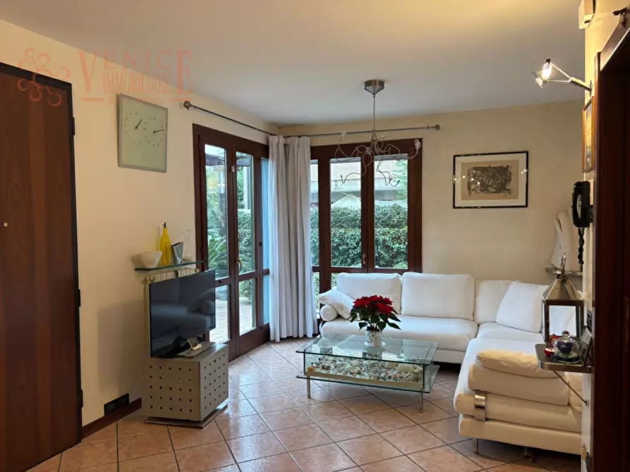 Immagine 2 di Casa quadrifamiliare in vendita  a Stra