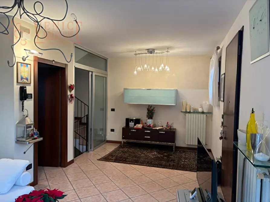 Immagine 3 di Casa quadrifamiliare in vendita  a Stra