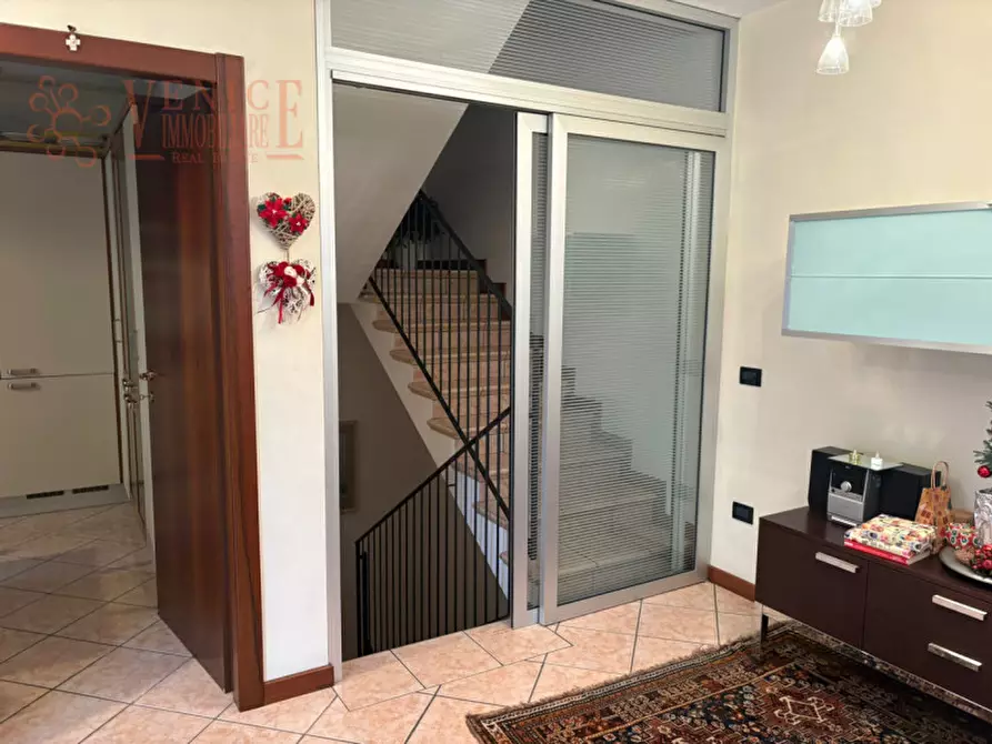 Immagine 10 di Casa quadrifamiliare in vendita  a Stra