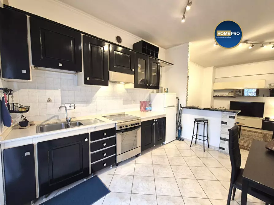 Immagine 6 di Appartamento in vendita  in Via Gaetano Lodi a Roma