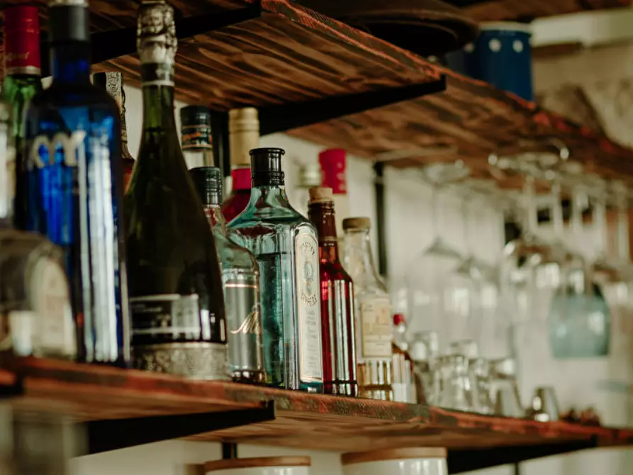 Immagine 3 di Negozio in vendita  in Via Guglielmo Marconi a Este