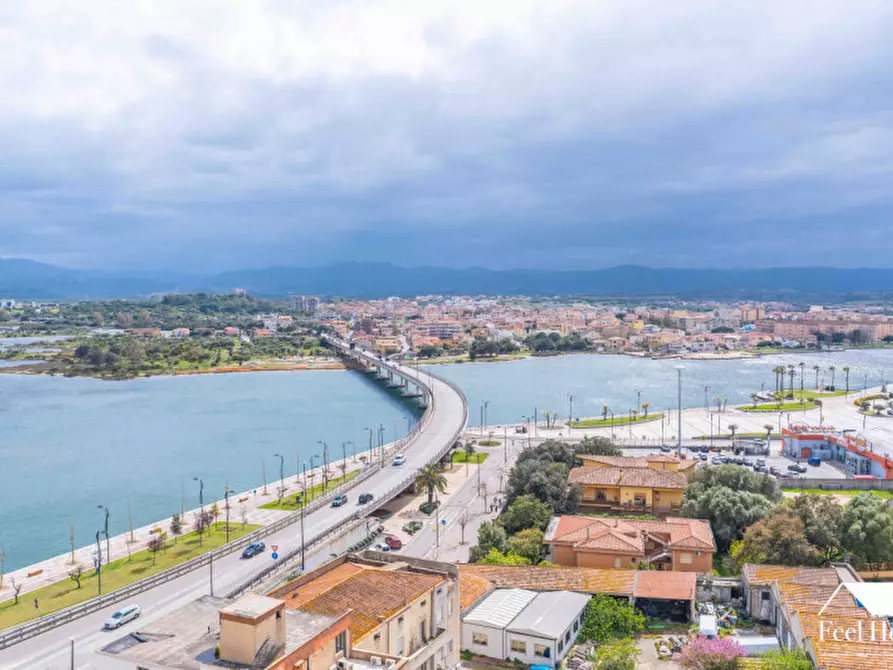 Immagine 1 di Appartamento in vendita  in VIA LEONARDO DE FILIPPI n. 39 a Olbia