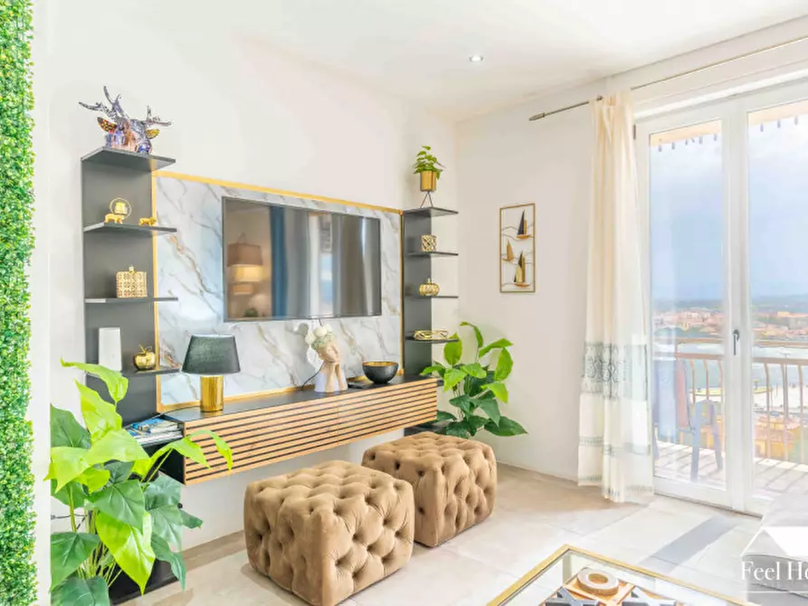 Immagine 3 di Appartamento in vendita  in VIA LEONARDO DE FILIPPI n. 39 a Olbia