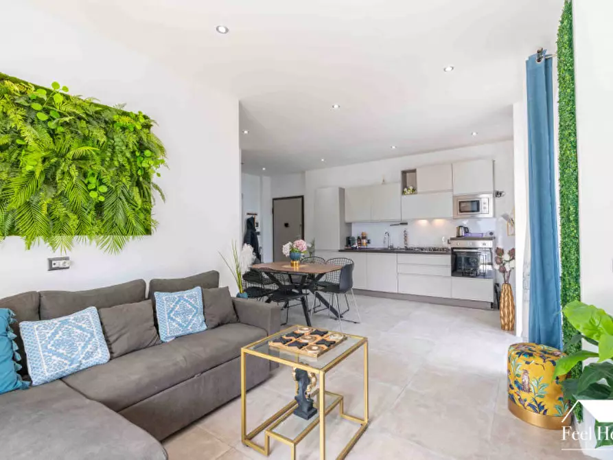 Immagine 4 di Appartamento in vendita  in VIA LEONARDO DE FILIPPI n. 39 a Olbia