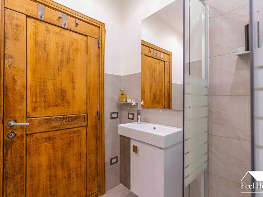 Immagine 22 di Appartamento in vendita  in VIA LEONARDO DE FILIPPI n. 39 a Olbia