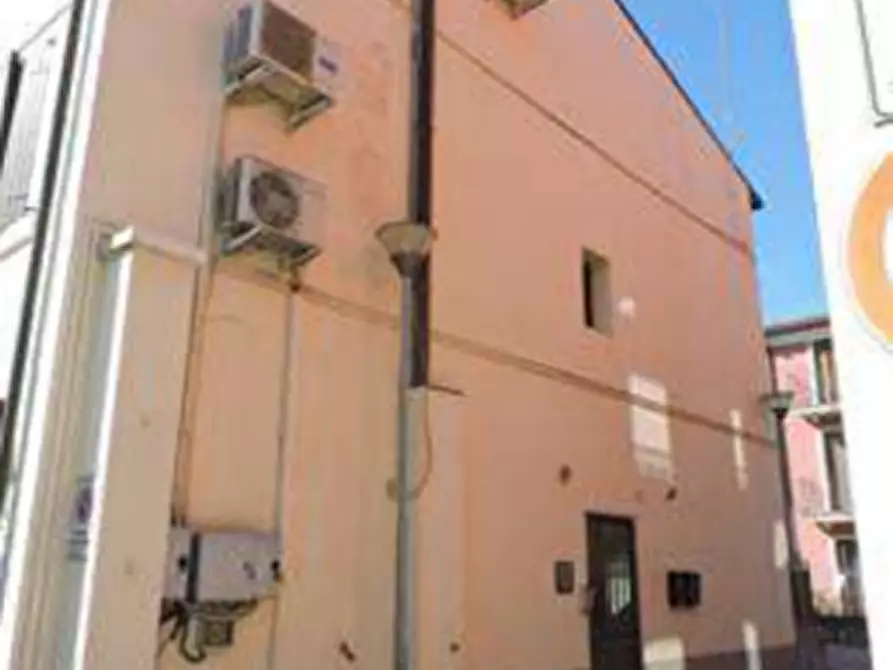 Immagine 3 di Ufficio in vendita  in Piazza Alcide De Gasperi 32 a San Giovanni Lupatoto