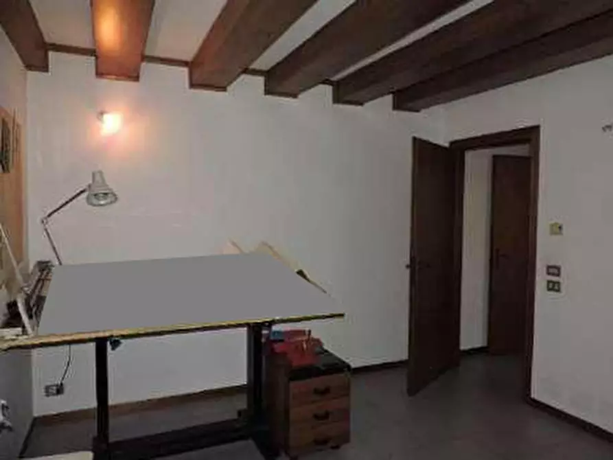 Immagine 9 di Ufficio in vendita  in Piazza Alcide De Gasperi 32 a San Giovanni Lupatoto