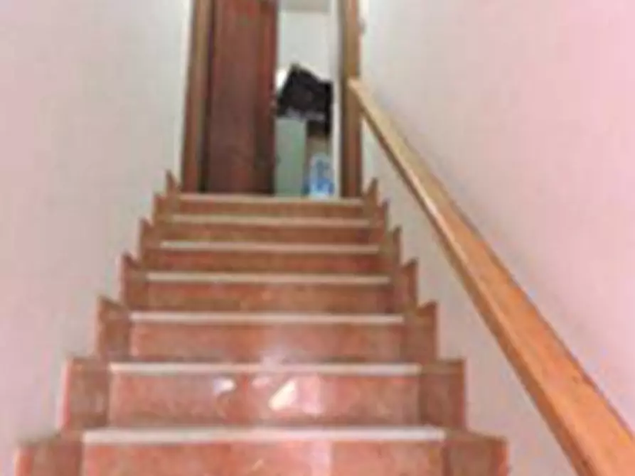 Immagine 21 di Ufficio in vendita  in Piazza Alcide De Gasperi 32 a San Giovanni Lupatoto