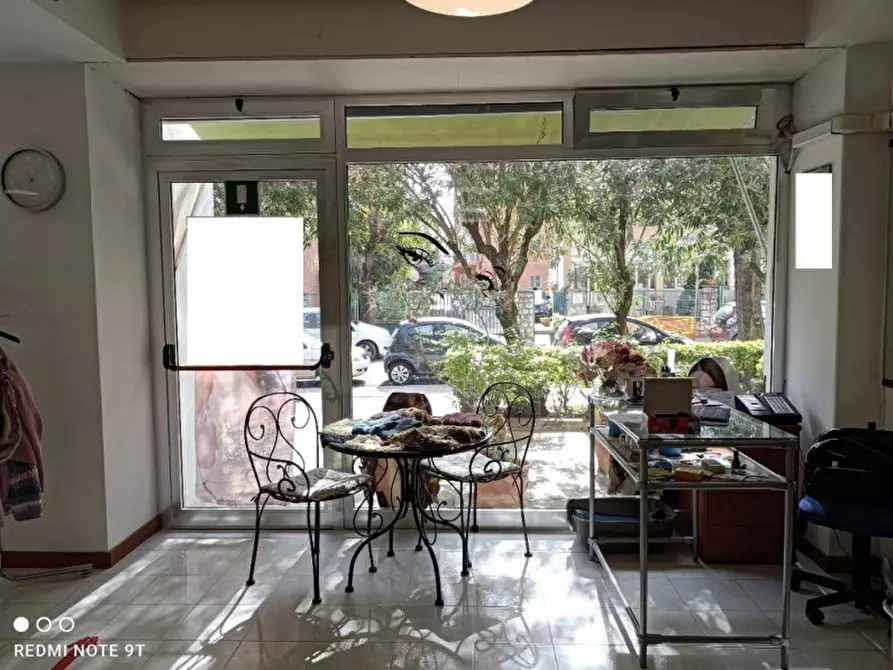 Immagine 2 di Negozio in vendita  in Via Giuseppe Giusti, 39 a Palermo