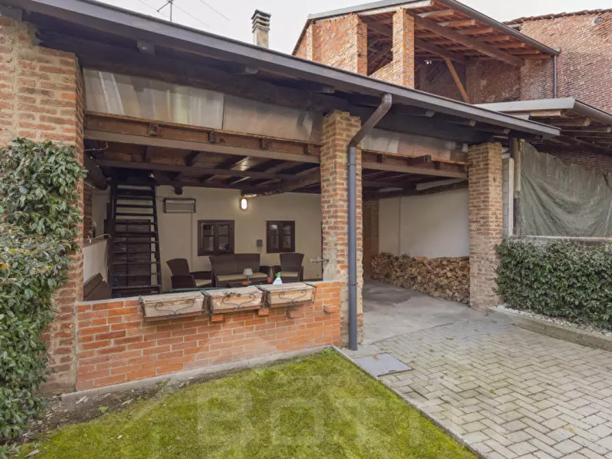 Immagine 2 di Villetta a schiera in vendita  in Via Giosuè Carducci 19 a Cureggio