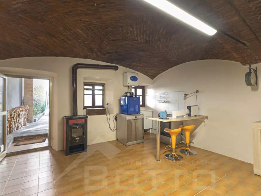 Immagine 9 di Villetta a schiera in vendita  in Via Giosuè Carducci 19 a Cureggio