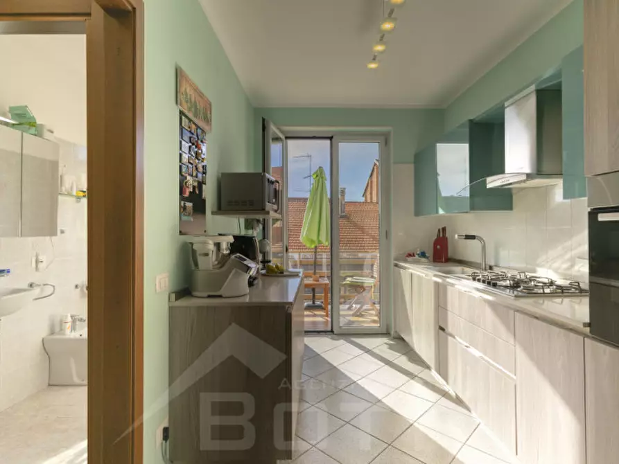 Immagine 15 di Villetta a schiera in vendita  in Via Giosuè Carducci 19 a Cureggio