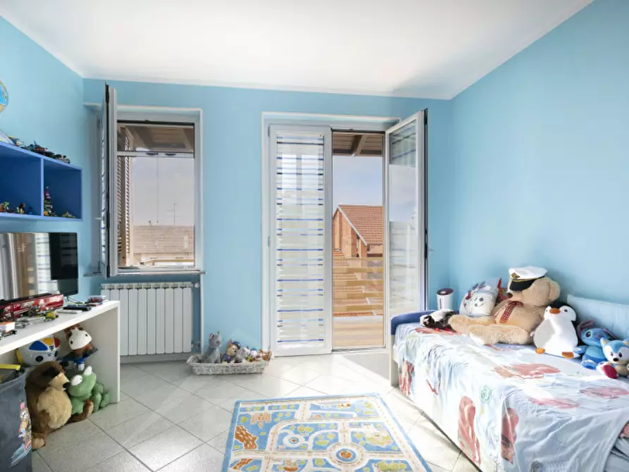 Immagine 21 di Villetta a schiera in vendita  in Via Giosuè Carducci 19 a Cureggio