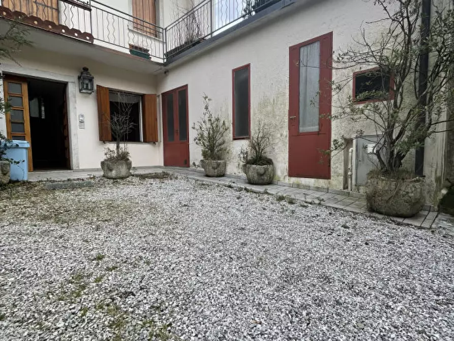 Immagine 1 di Villetta a schiera in vendita  in Piazza della Vittoria a Meduno