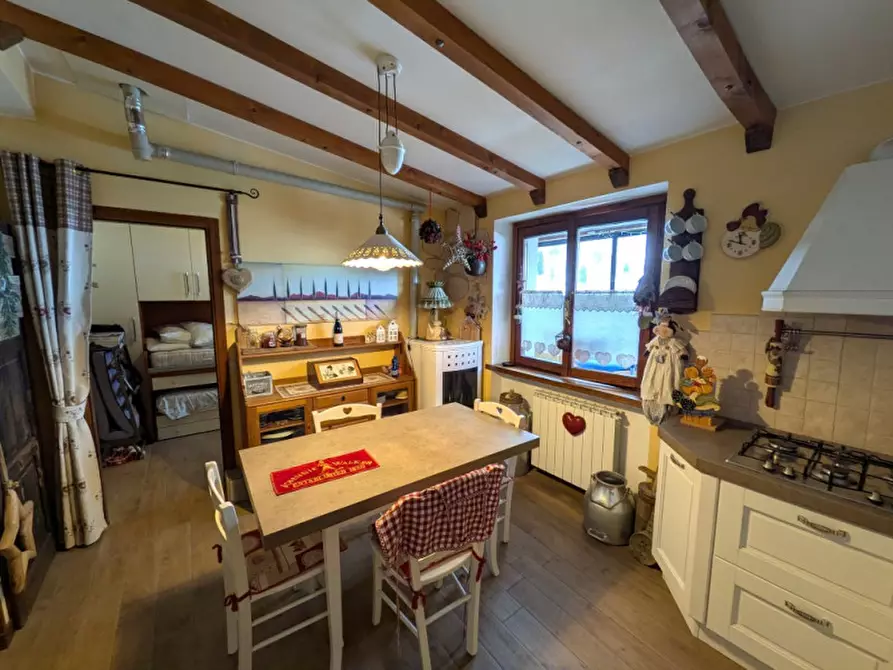 Immagine 3 di Appartamento in vendita  in malga san giorgio a Bosco Chiesanuova