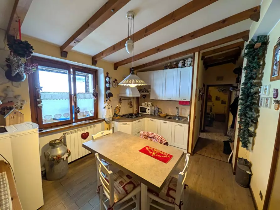 Immagine 4 di Appartamento in vendita  in malga san giorgio a Bosco Chiesanuova