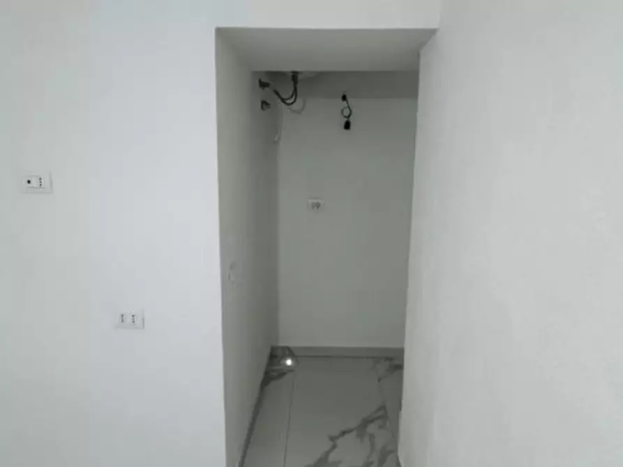 Immagine 13 di Appartamento in affitto  in S.Carlo Alle Mortelle, 3 a Napoli