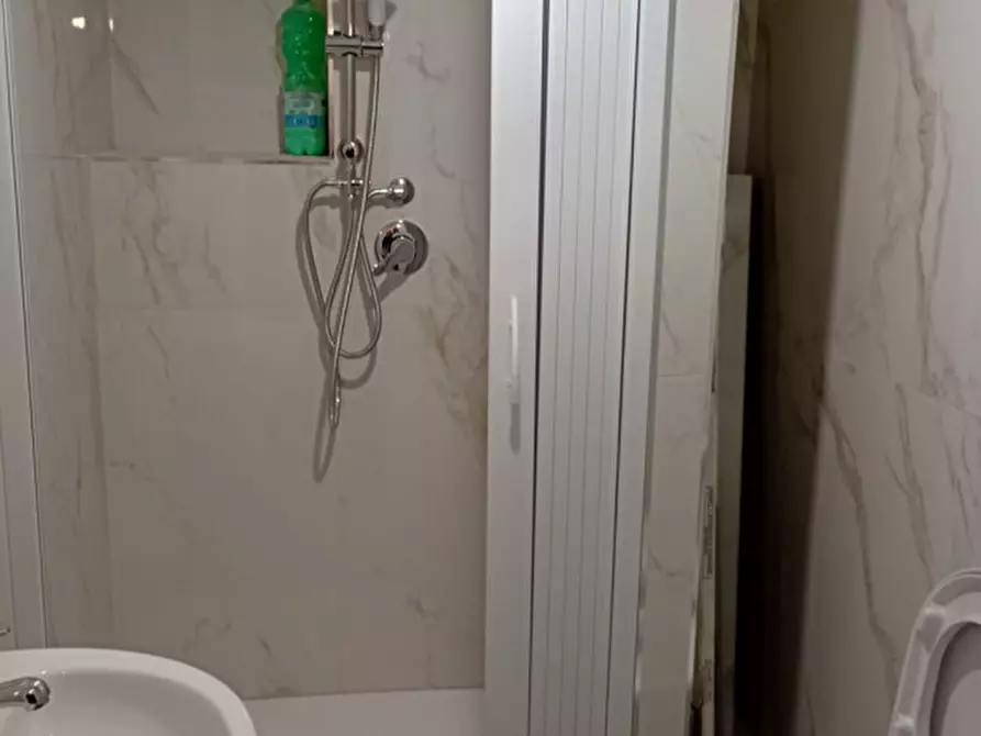 Immagine 20 di Appartamento in affitto  in S.Carlo Alle Mortelle, 3 a Napoli