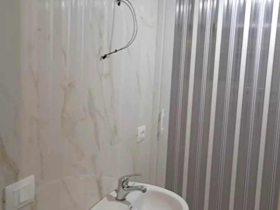 Immagine 22 di Appartamento in affitto  in S.Carlo Alle Mortelle, 3 a Napoli