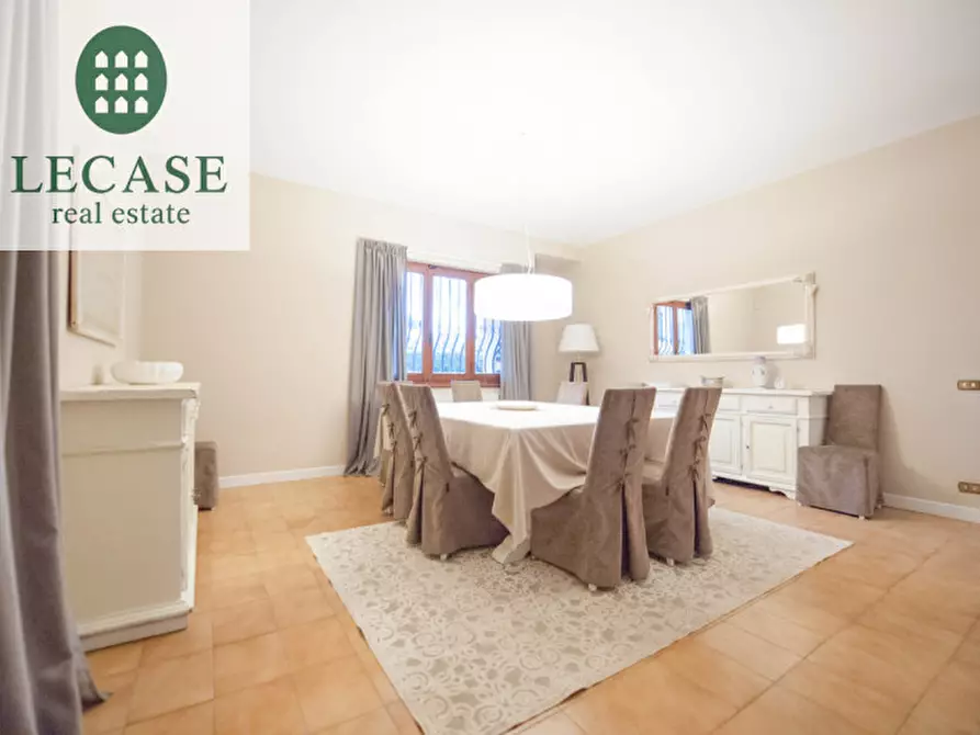 Immagine 5 di Villa in vendita  in Via Cesare Battisti a Forte Dei Marmi