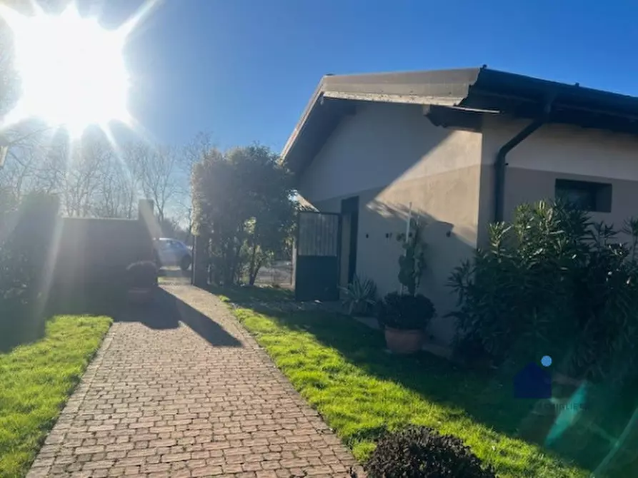 Immagine 5 di Casa bifamiliare in vendita  in Viale della Rimembranza, 72 a Castenedolo