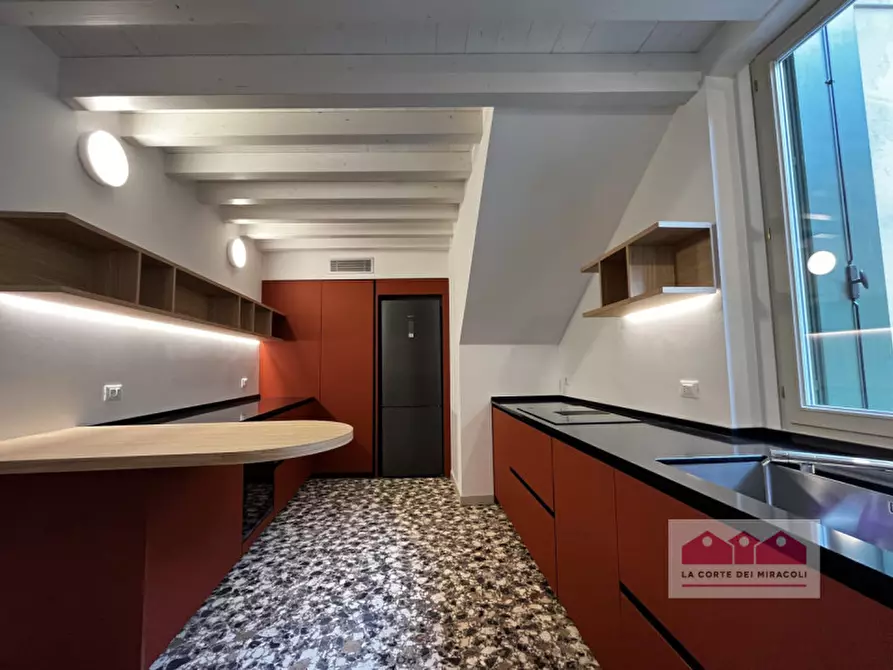 Immagine 1 di Appartamento in affitto  in Contrà Porta Padova 21 a Vicenza